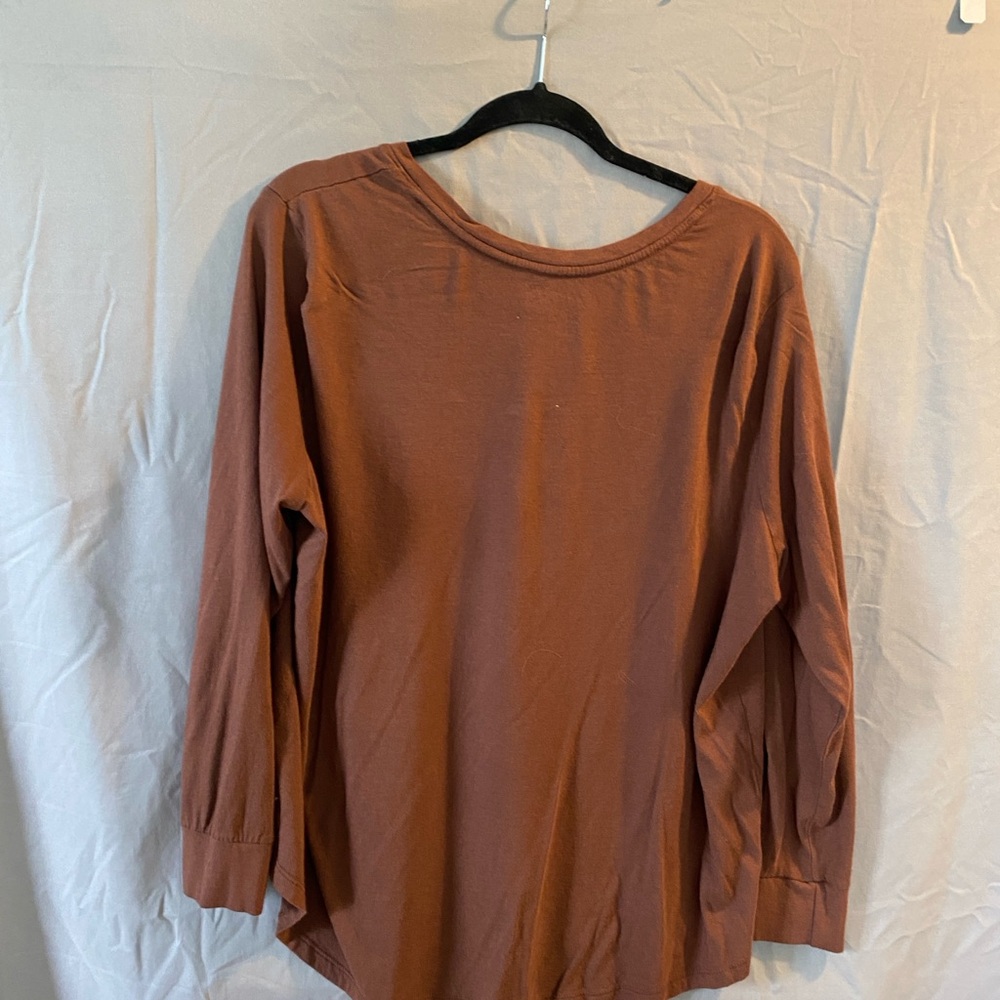 Terra & Sky Long Sleeve V-Neck Top in Rust Brown - Picture 5 of 5